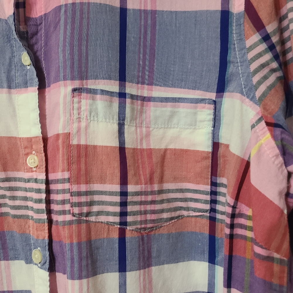 Old Navy The Classic Shirt - Picture 3 of 6